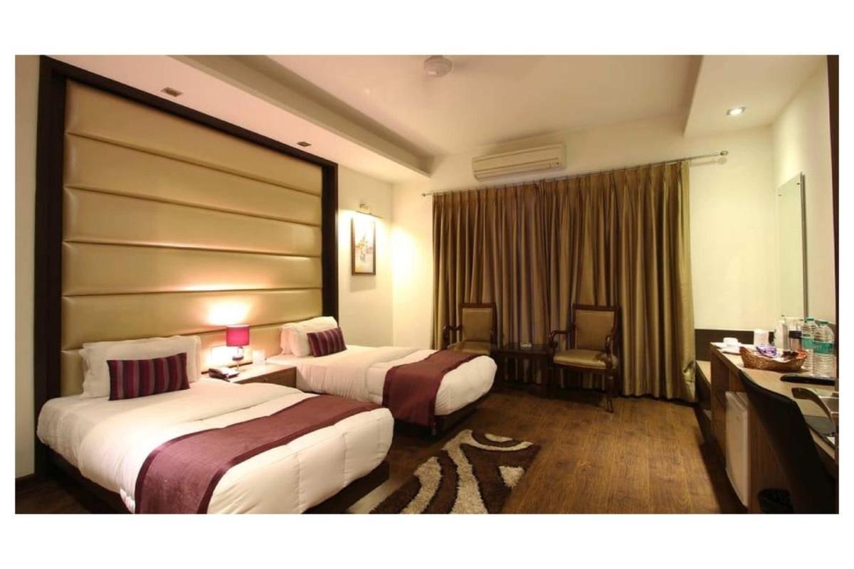 Indiyaah Inn Gurgaon Exterior foto