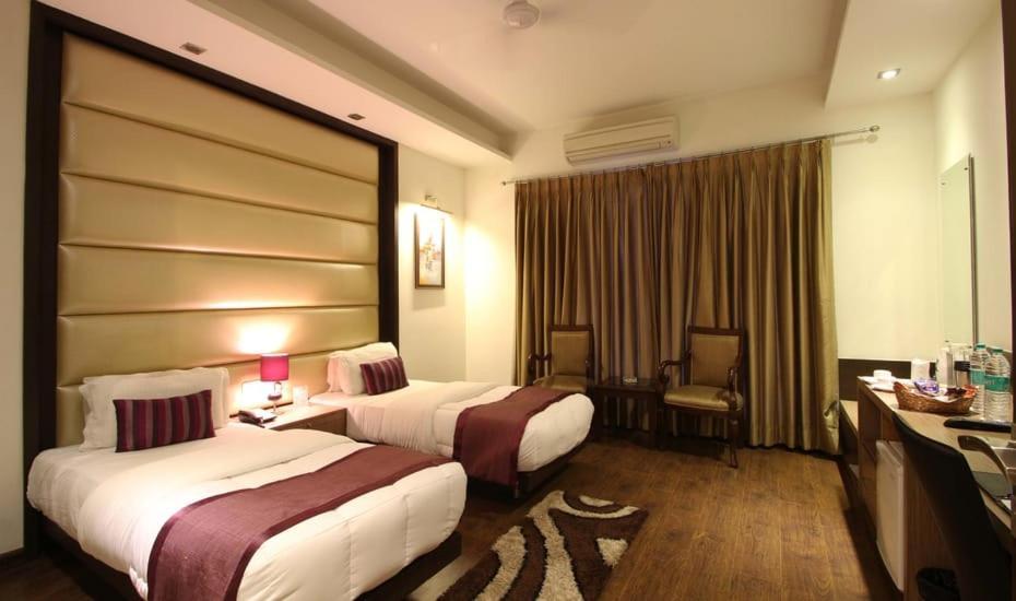 Indiyaah Inn Gurgaon Exterior foto