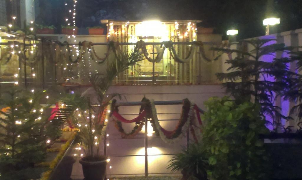 Indiyaah Inn Gurgaon Exterior foto